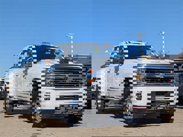 Used 2019 Chevrolet Silverado 3500 High Country w/ Duramax Plus Package image 2