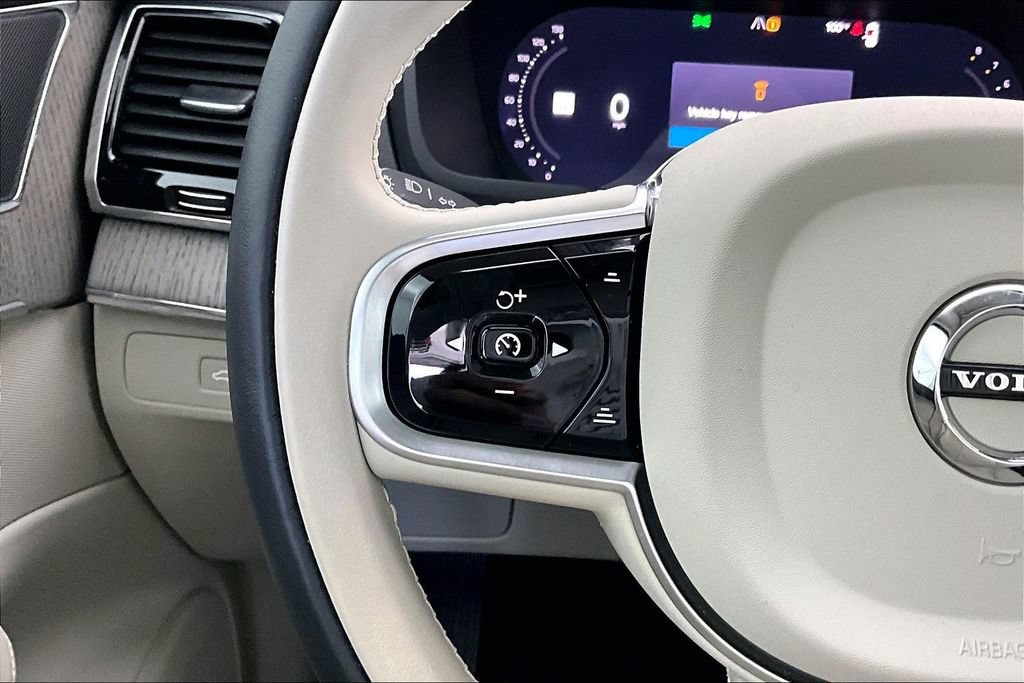 Certified 2025 Volvo XC90 B6 Plus w/ Protection Package Premier AWD/4WD image 24
