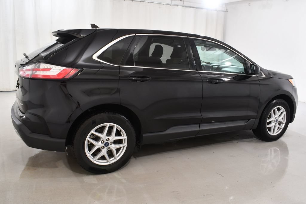 Used 2021 Ford Edge SEL w/ Convenience Package AWD/4WD image 11
