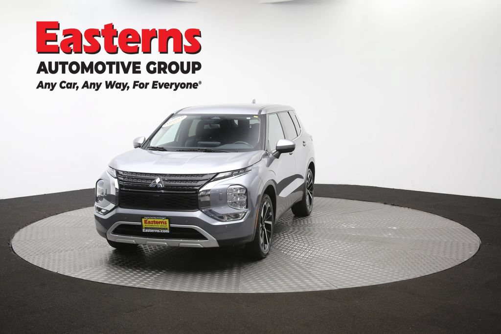 Used 2024 Mitsubishi Outlander SE AWD/4WD image 56