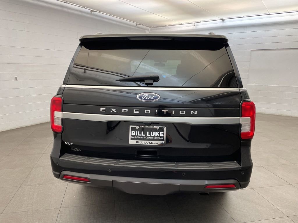 Used 2022 Ford Expedition XLT image 6