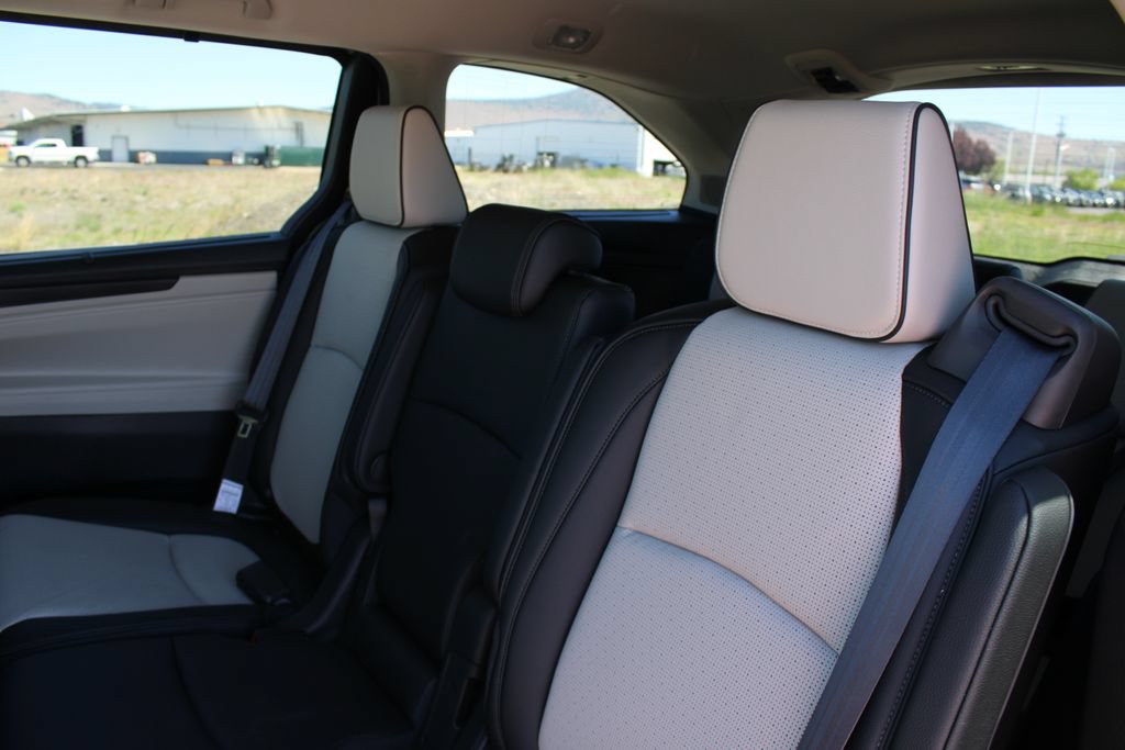 New 2026 Honda Odyssey Elite image 17