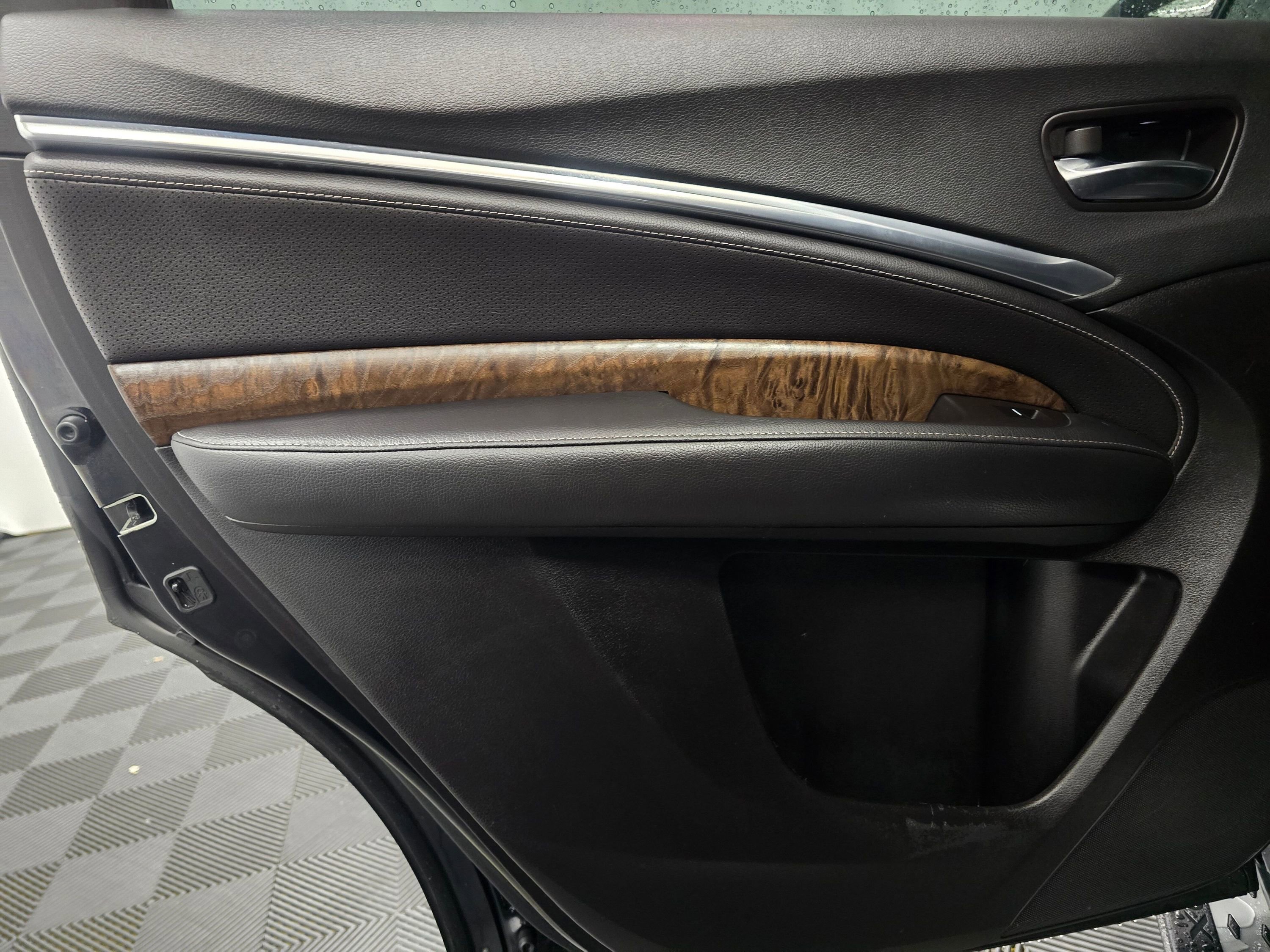 Used 2019 Acura MDX SH-AWD w/ Technology Package image 19