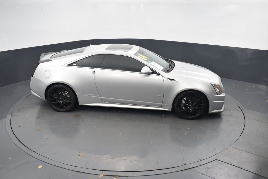 Used 2011 Cadillac CTS V image 34
