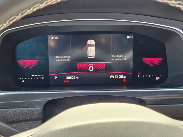 Used 2023 Volkswagen Tiguan SE R-Line image 19