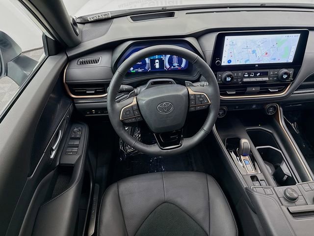 Used 2024 Toyota Grand Highlander AWD Hybrid image 23