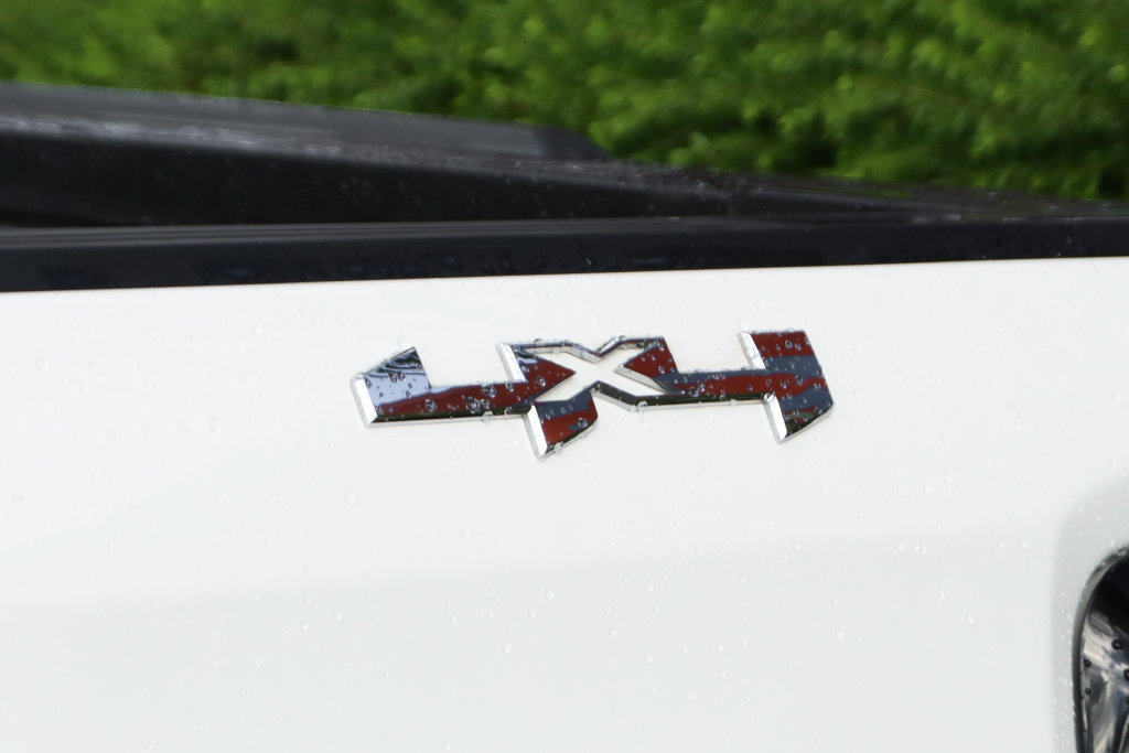 Used 2020 GMC Sierra 1500 SLT w/ SLT Convenience Package AWD/4WD image 52