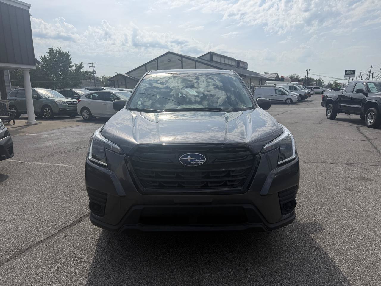 Used 2024 Subaru Forester AWD/4WD image 5