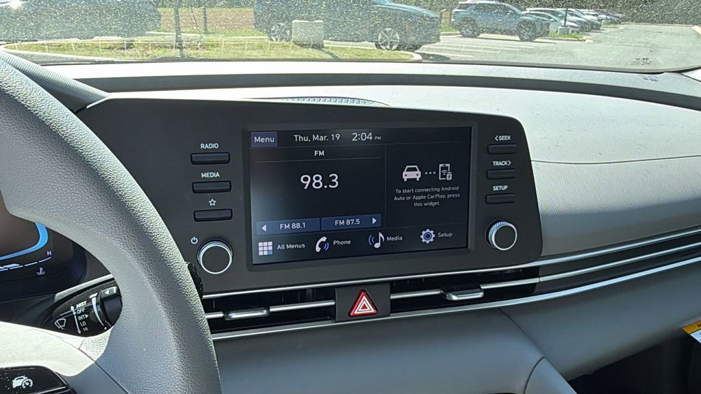 New 2026 Hyundai Elantra SE image 23