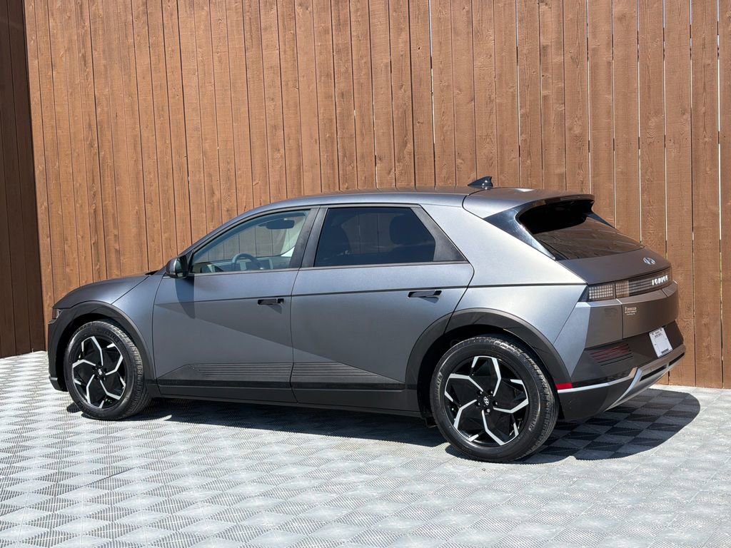 Used 2022 Hyundai Ioniq 5 SEL image 17