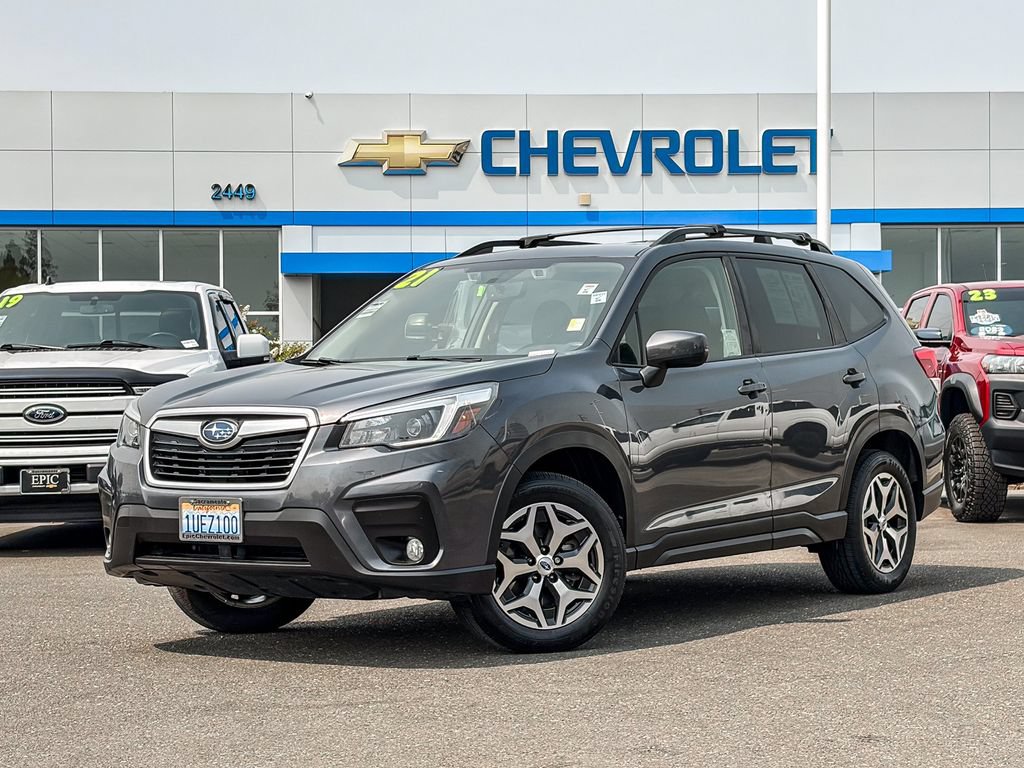 Used 2021 Subaru Forester Premium w/ Popular Package #1