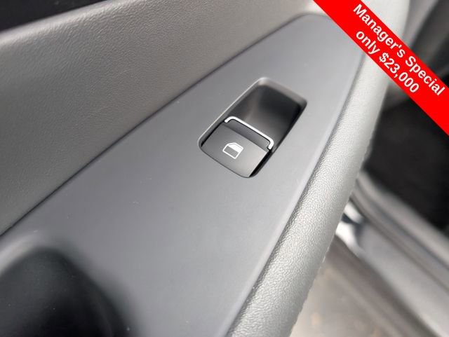 Used 2023 Hyundai Santa Fe SE image 11