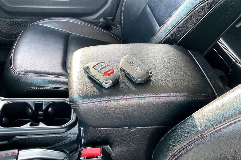 Used 2021 Jeep Gladiator Rubicon image 10
