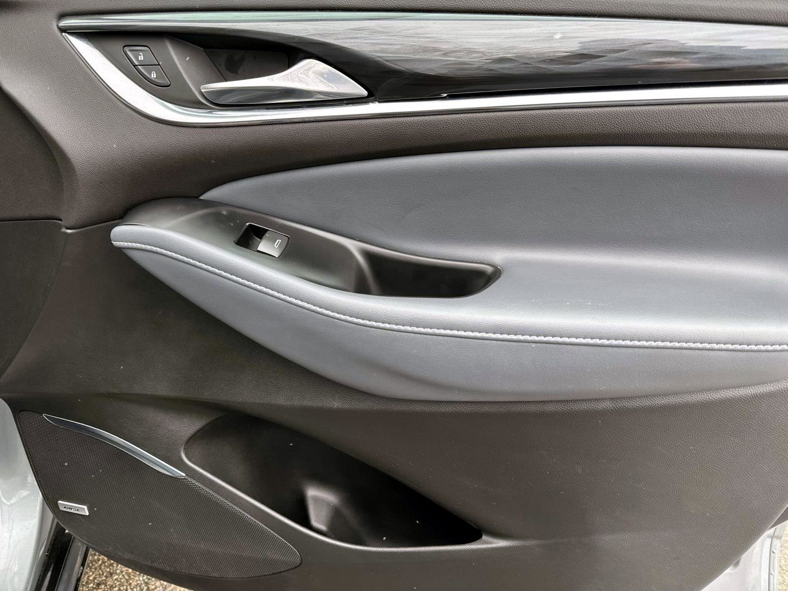 Certified 2023 Buick Enclave Essence w/ Experience Buick Package image 9