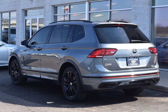 Used 2022 Volkswagen Tiguan SE R-Line image 9