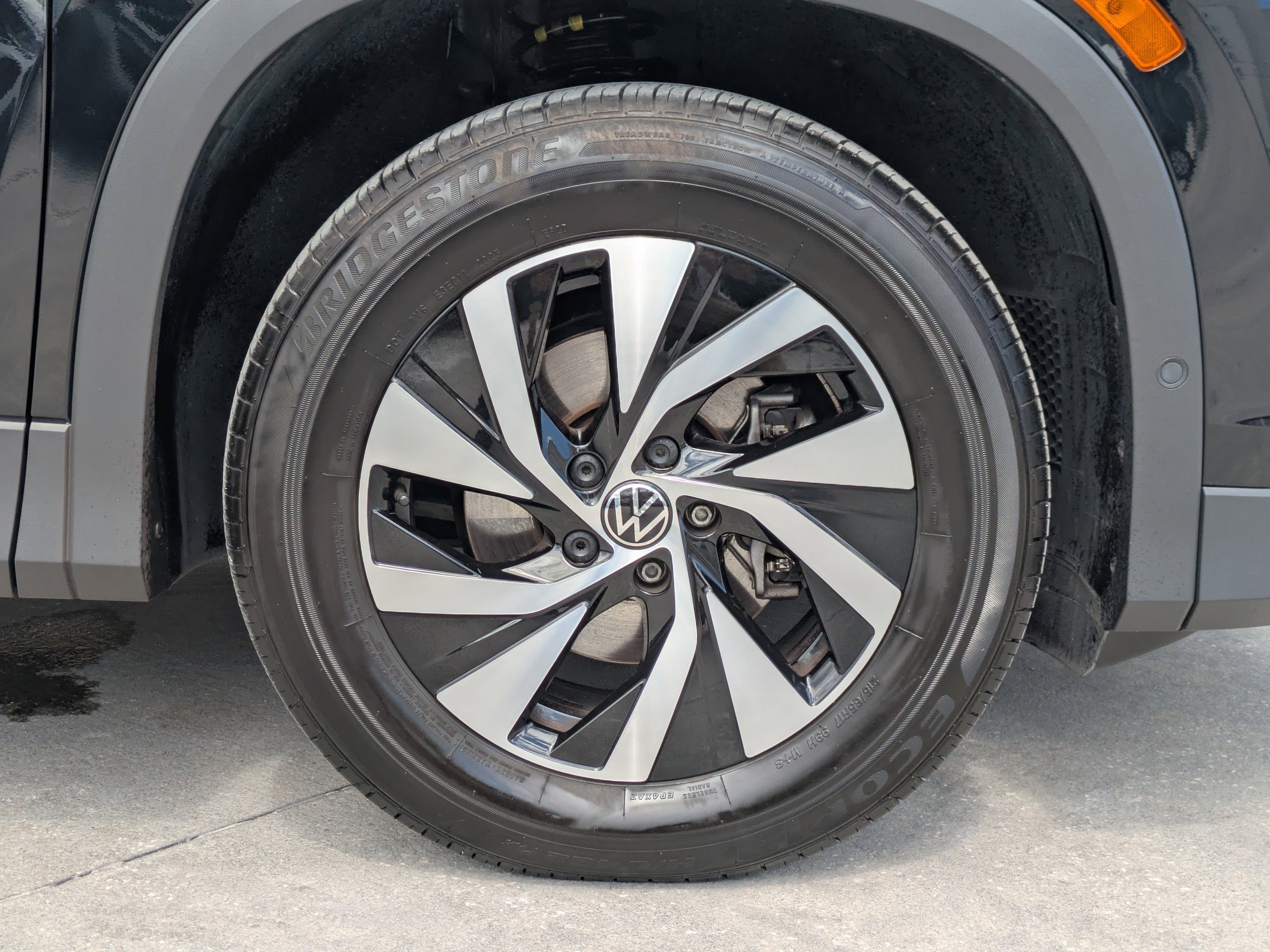 Used 2025 Volkswagen Tiguan S FWD image 11