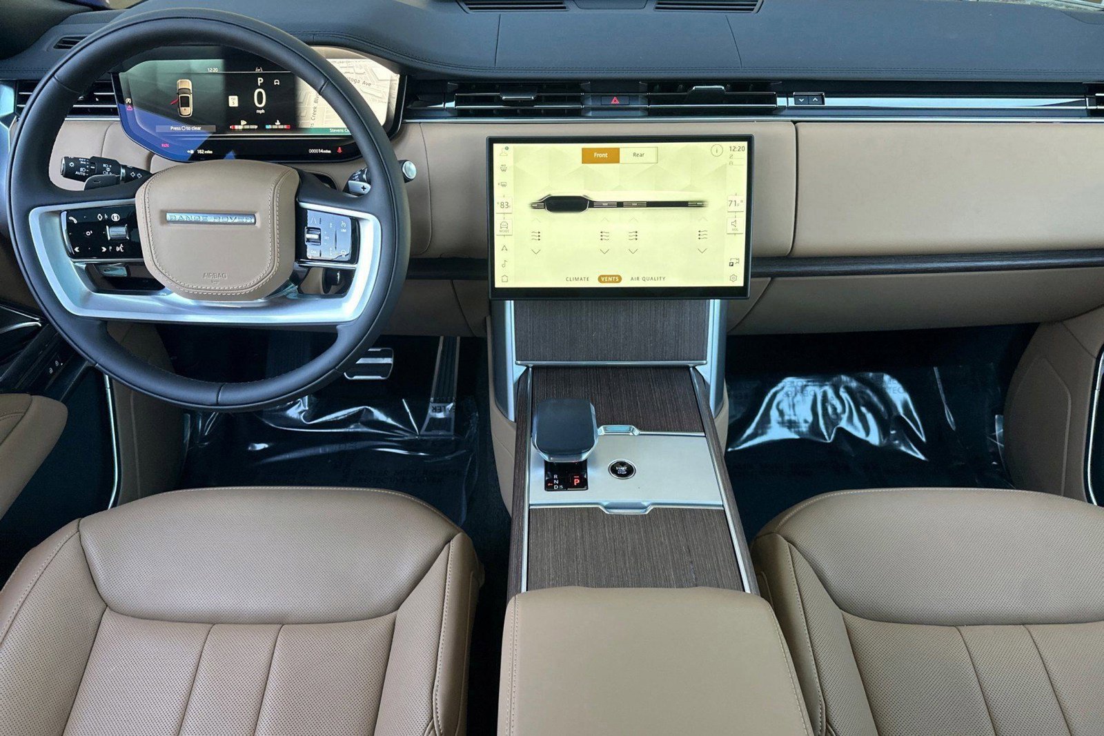 New 2026 Land Rover Range Rover Long Wheelbase SE AWD/4WD image 13