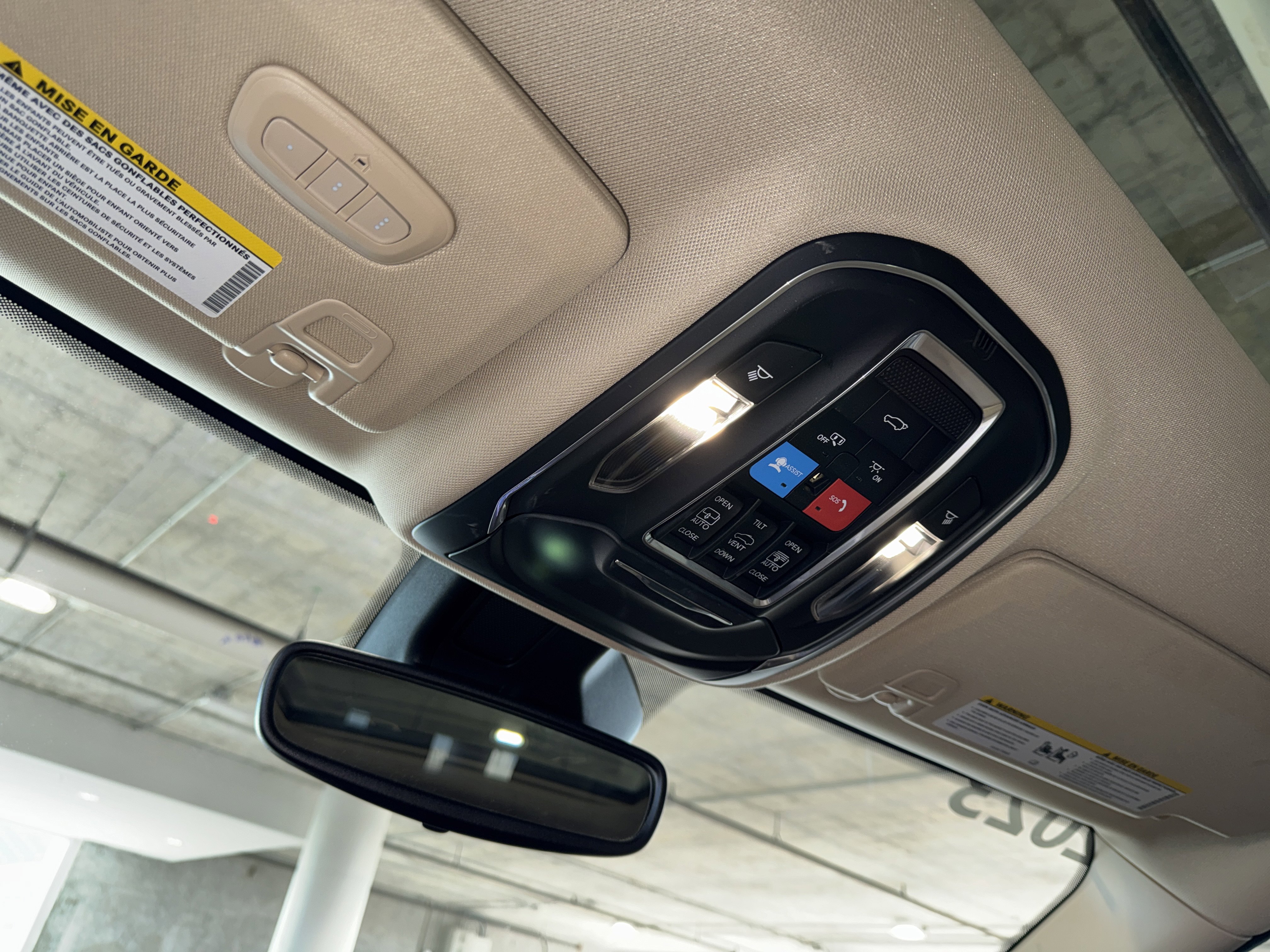 Used 2022 Jeep Grand Cherokee L Limited image 33