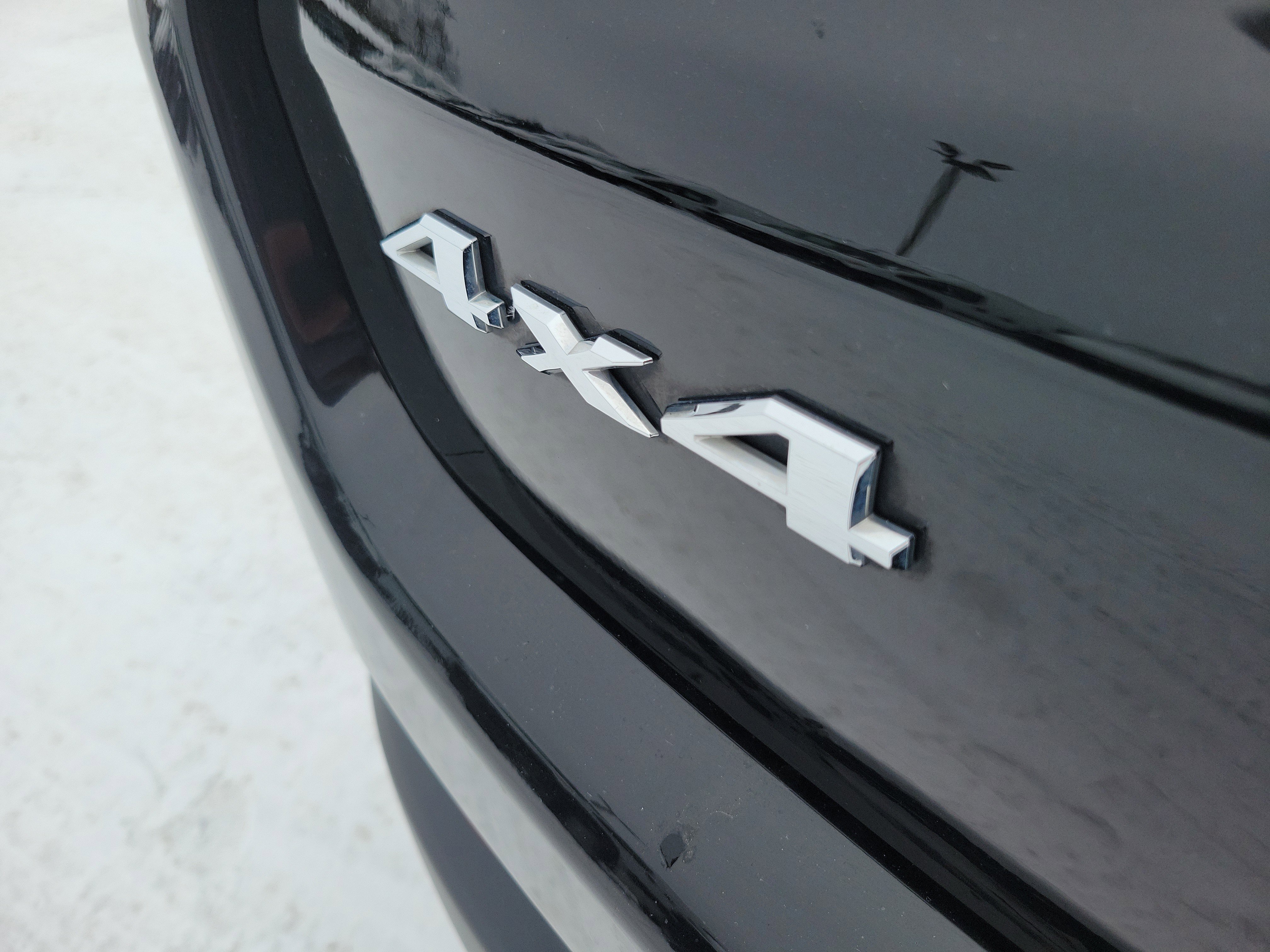 Used 2024 Jeep Compass Limited image 22