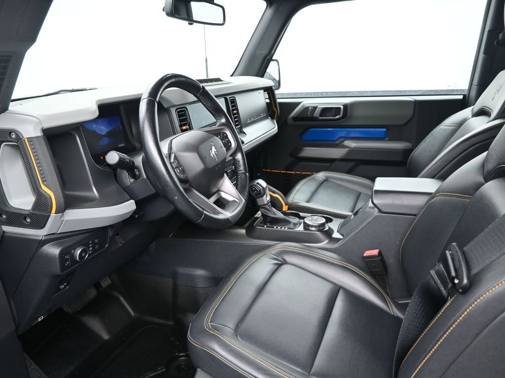 Used 2022 Ford Bronco Badlands image 11