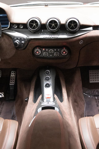 Used 2014 Ferrari F12 Berlinetta image 92