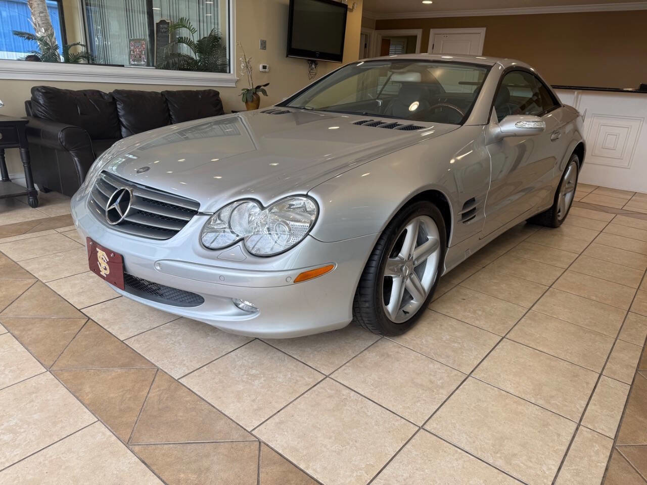 Used 2005 Mercedes-Benz SL 500 image 8