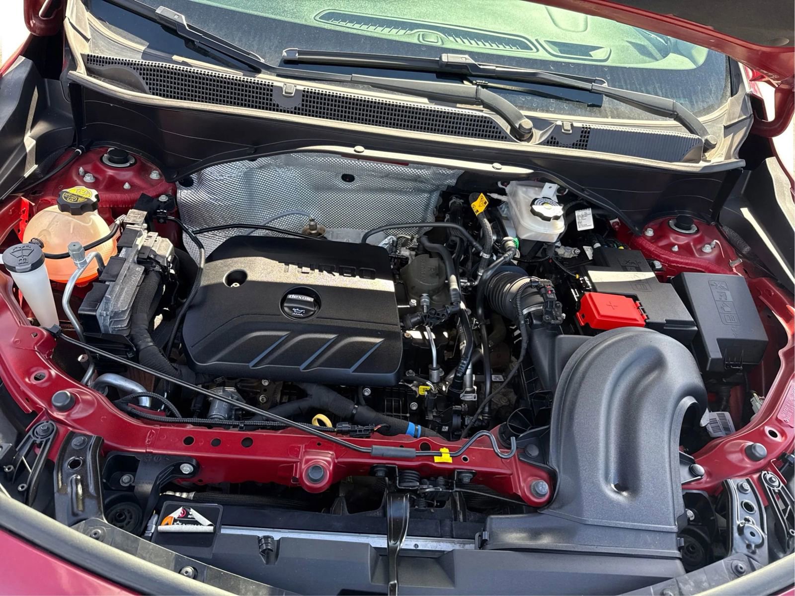 Used 2020 Buick Encore GX Preferred w/ Cold Weather Comfort Package AWD/4WD image 29