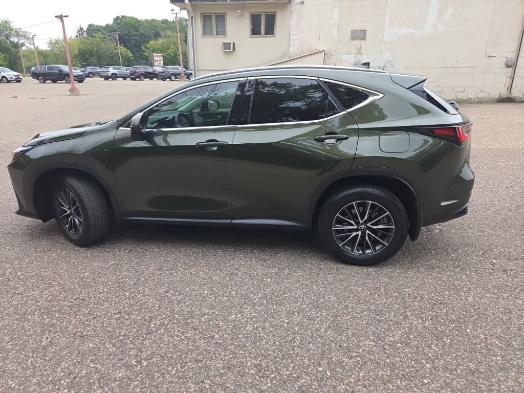 Used 2024 Lexus NX 350 AWD image 9