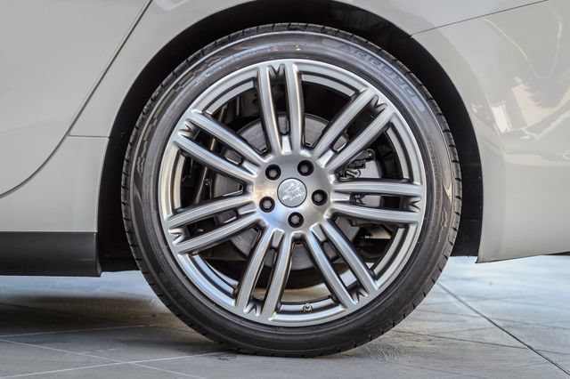 Used 2018 Maserati Ghibli RWD image 13