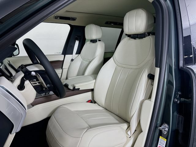 New 2026 Land Rover Range Rover Long Wheelbase SE AWD/4WD image 21