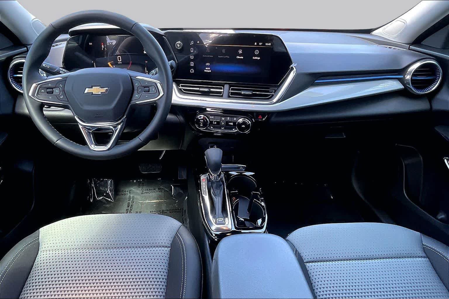 Used 2026 Chevrolet Trax LT w/ LT Convenience Package FWD image 15