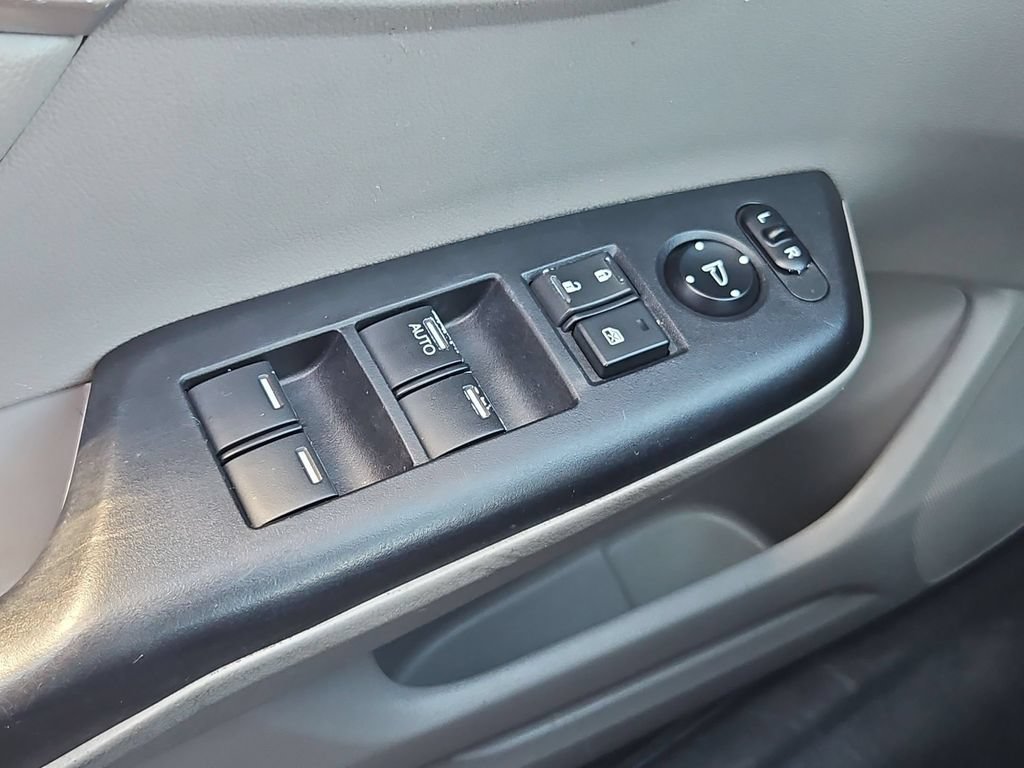 Used 2014 Honda Civic EX-L image 11