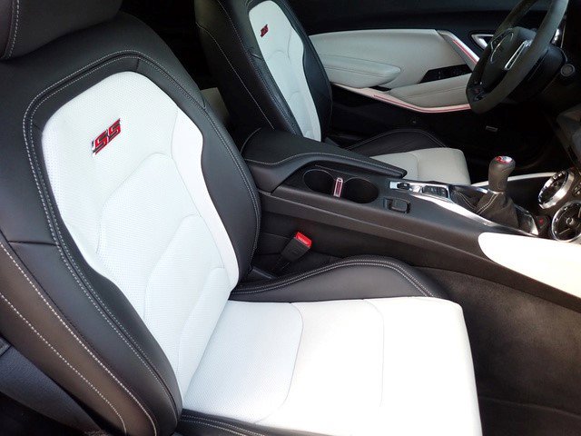 Certified 2022 Chevrolet Camaro SS image 13