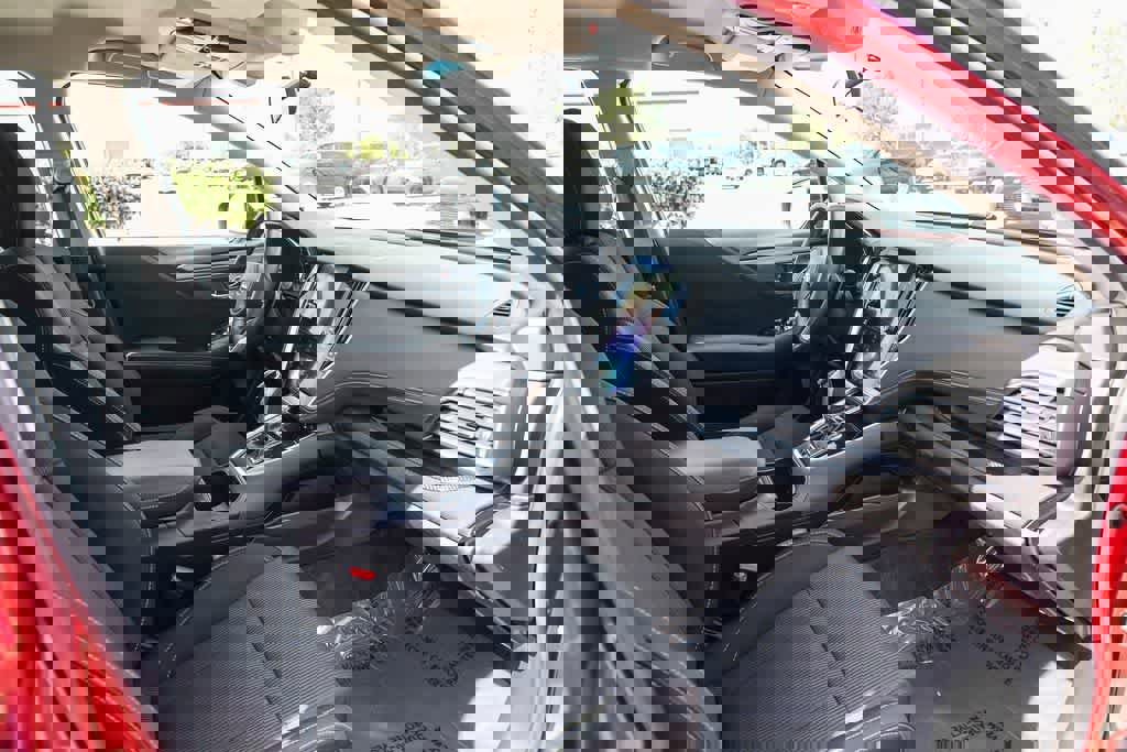 Used 2020 Subaru Legacy Premium image 15