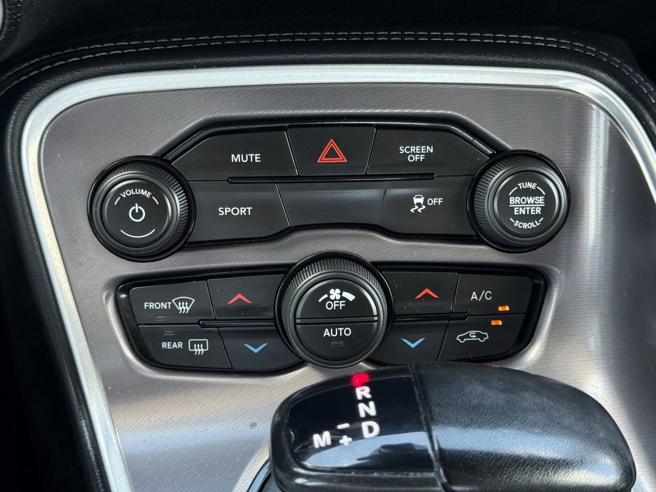 Used 2021 Dodge Challenger SXT w/ Blacktop Package image 18