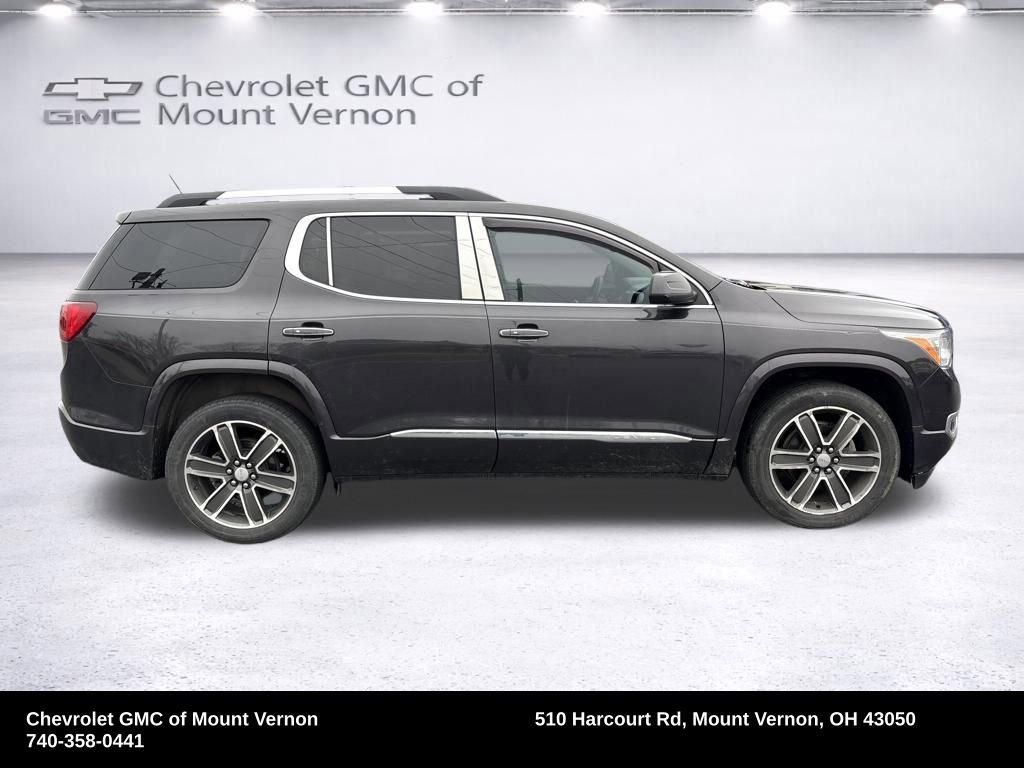 Used 2017 GMC Acadia Denali w/ Technology Package image 3