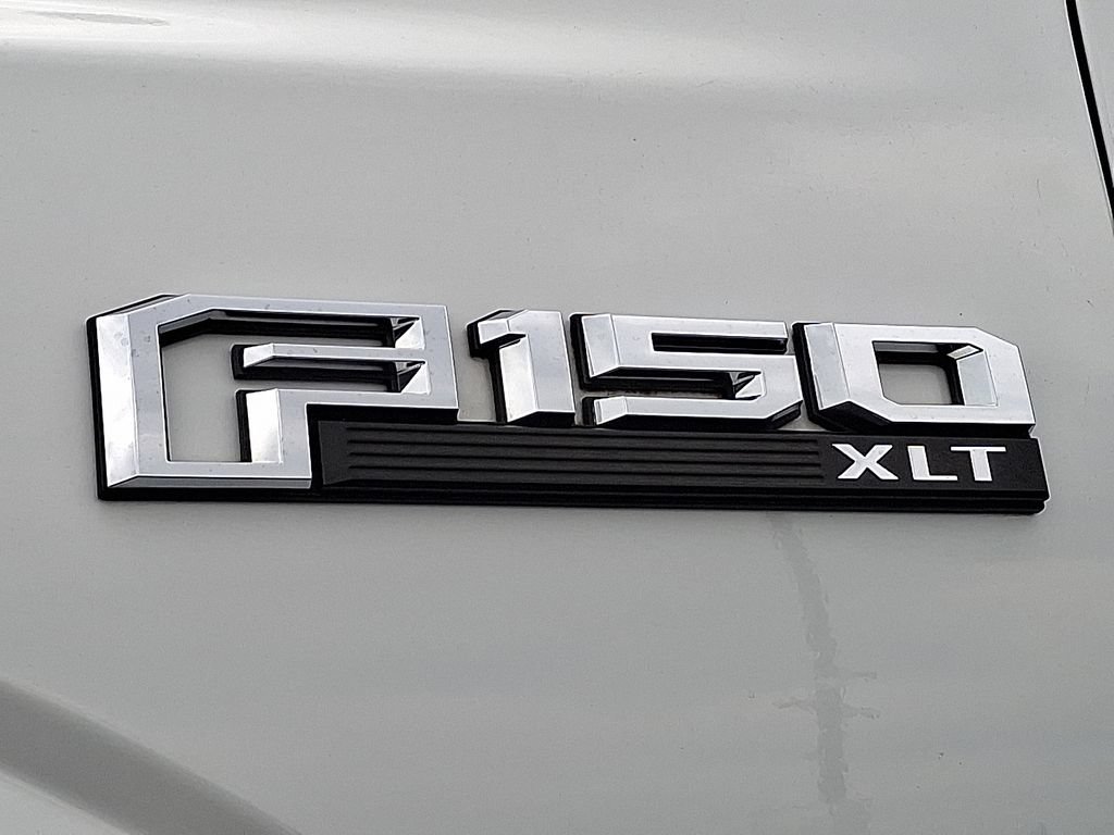 Used 2017 Ford F150 XLT w/ Equipment Group 302A Luxury AWD/4WD image 30