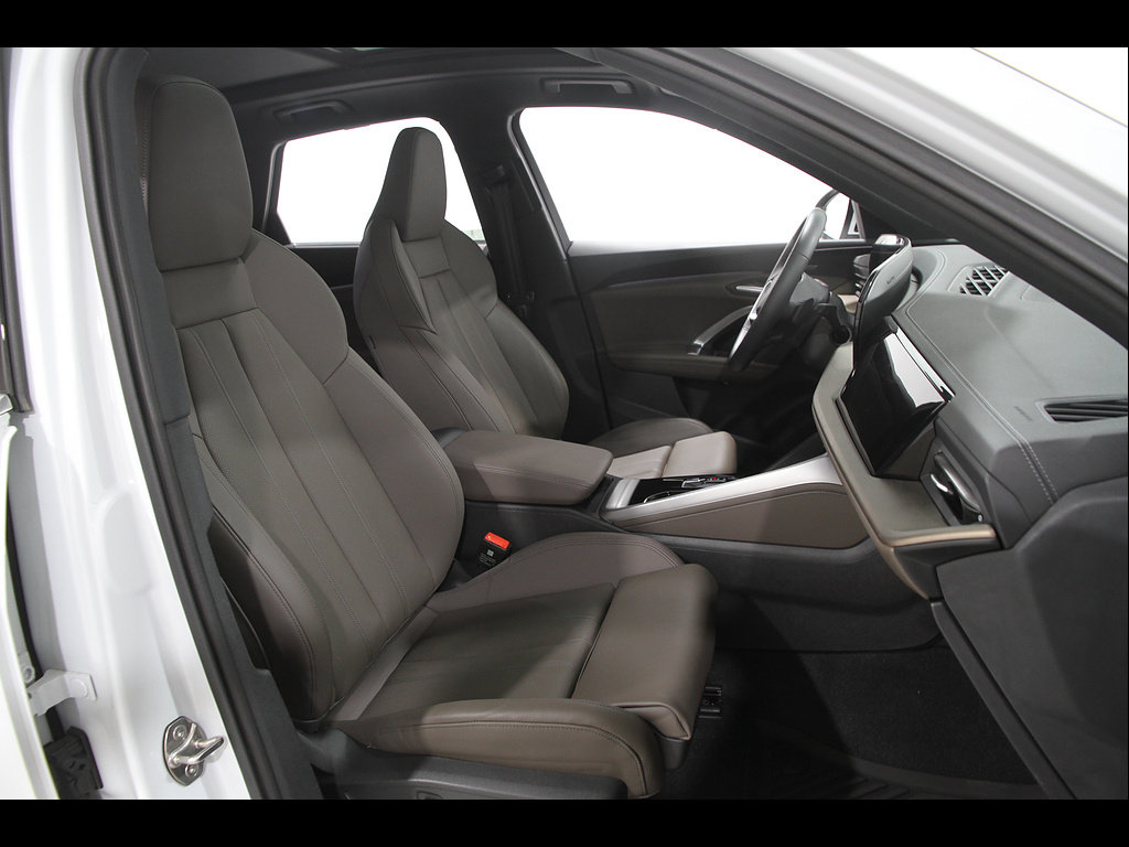 Used 2025 Audi Q5 Premium Plus AWD/4WD image 20