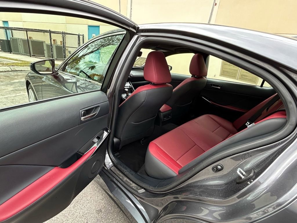 Used 2024 Lexus IS 300 w/ Comfort Package image 38