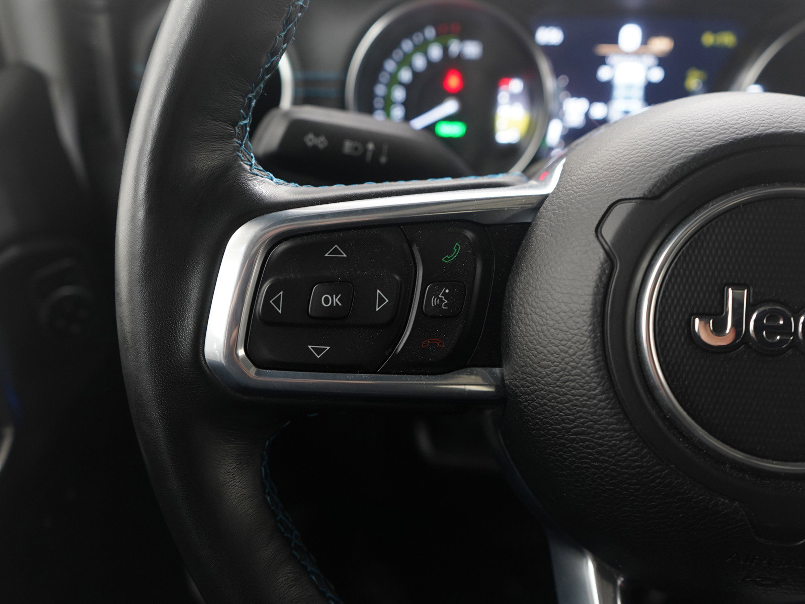 Used 2021 Jeep Wrangler Unlimited Rubicon 4xe w/ Steel Bumper Group image 24