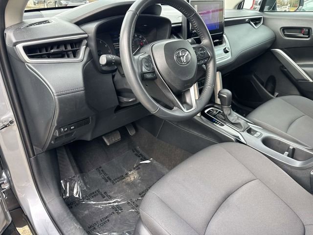Used 2024 Toyota Corolla Cross LE image 23