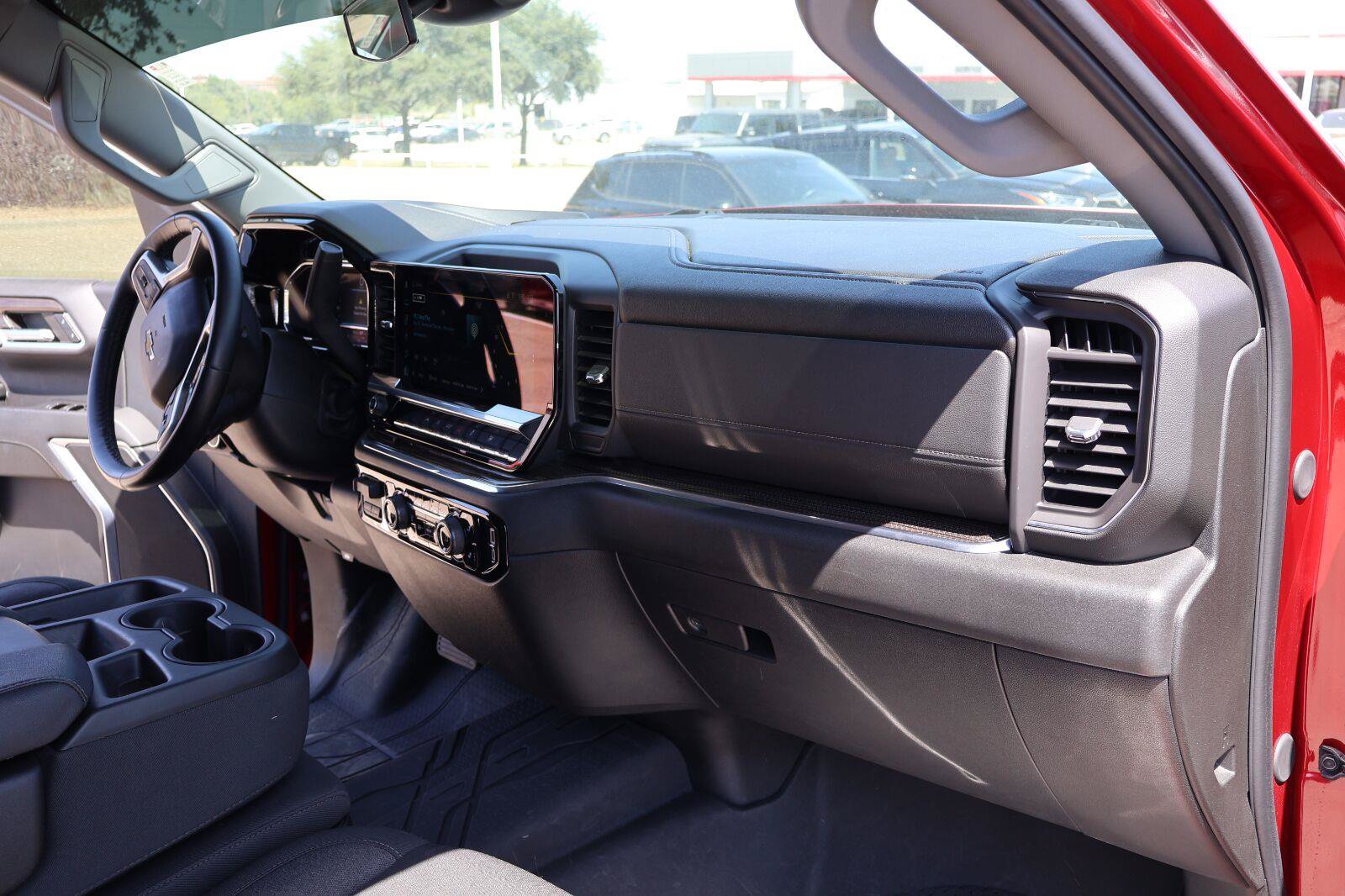 Used 2024 Chevrolet Silverado 1500 LT w/ Protection Package AWD/4WD image 20