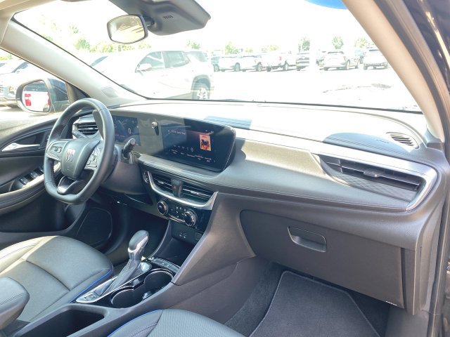 Used 2025 Buick Encore GX Sport Touring FWD image 26