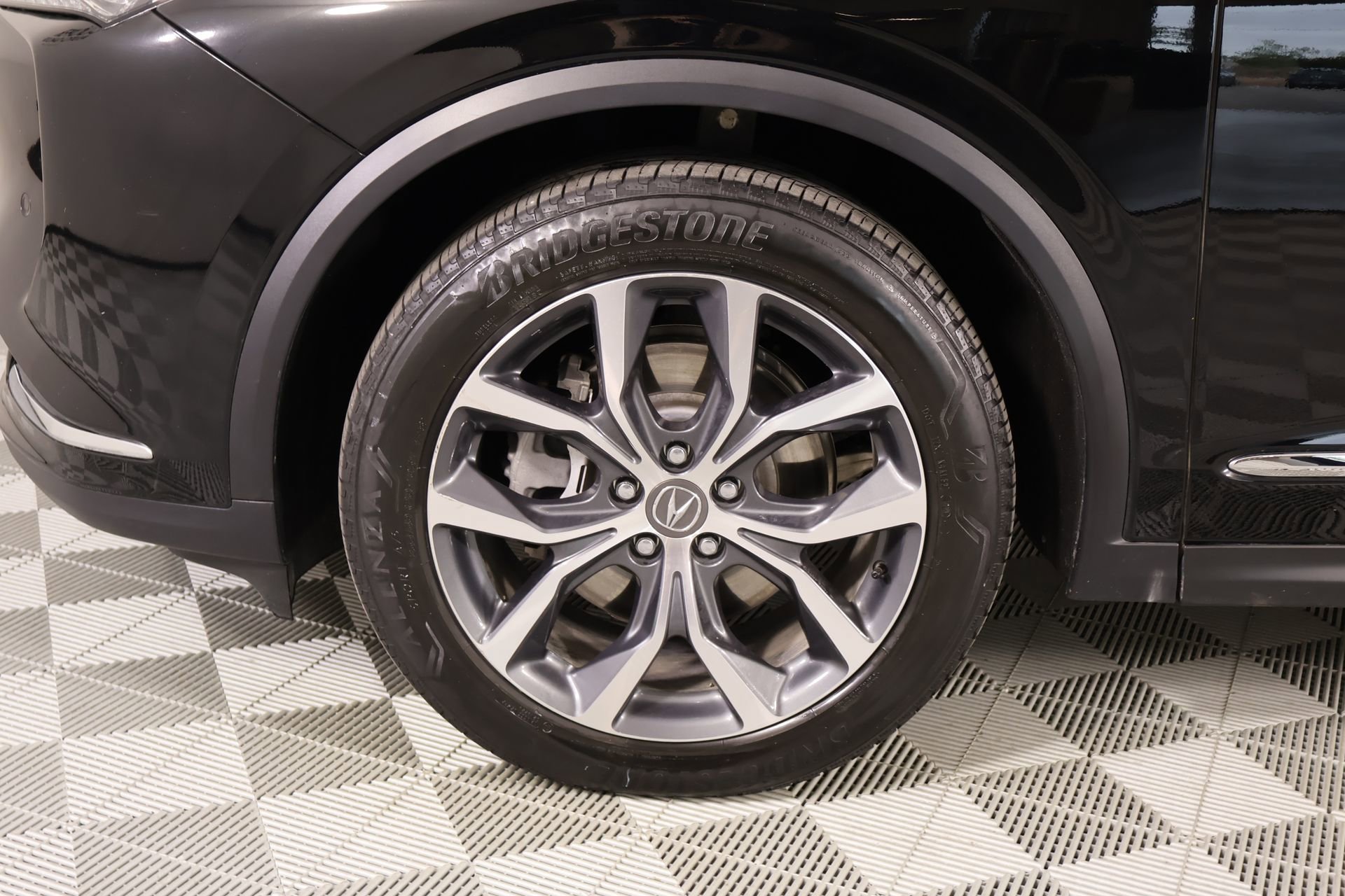 Used 2024 Acura MDX SH-AWD w/ Technology Package image 19