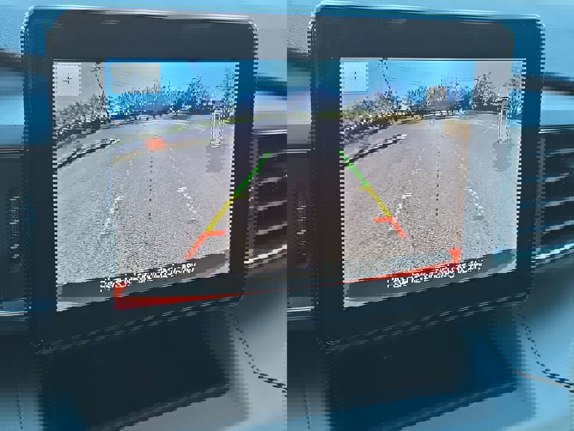 Used 2023 Ford Explorer XLT w/ Equipment Group 202A image 18