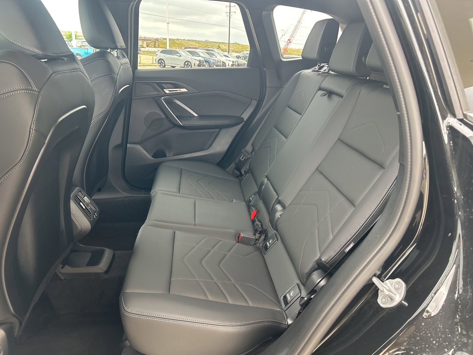 Certified 2025 BMW X1 xDrive28i AWD/4WD image 5