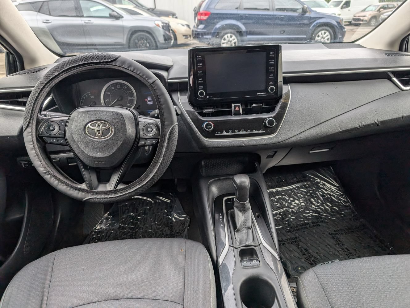 Used 2022 Toyota Corolla LE FWD image 14