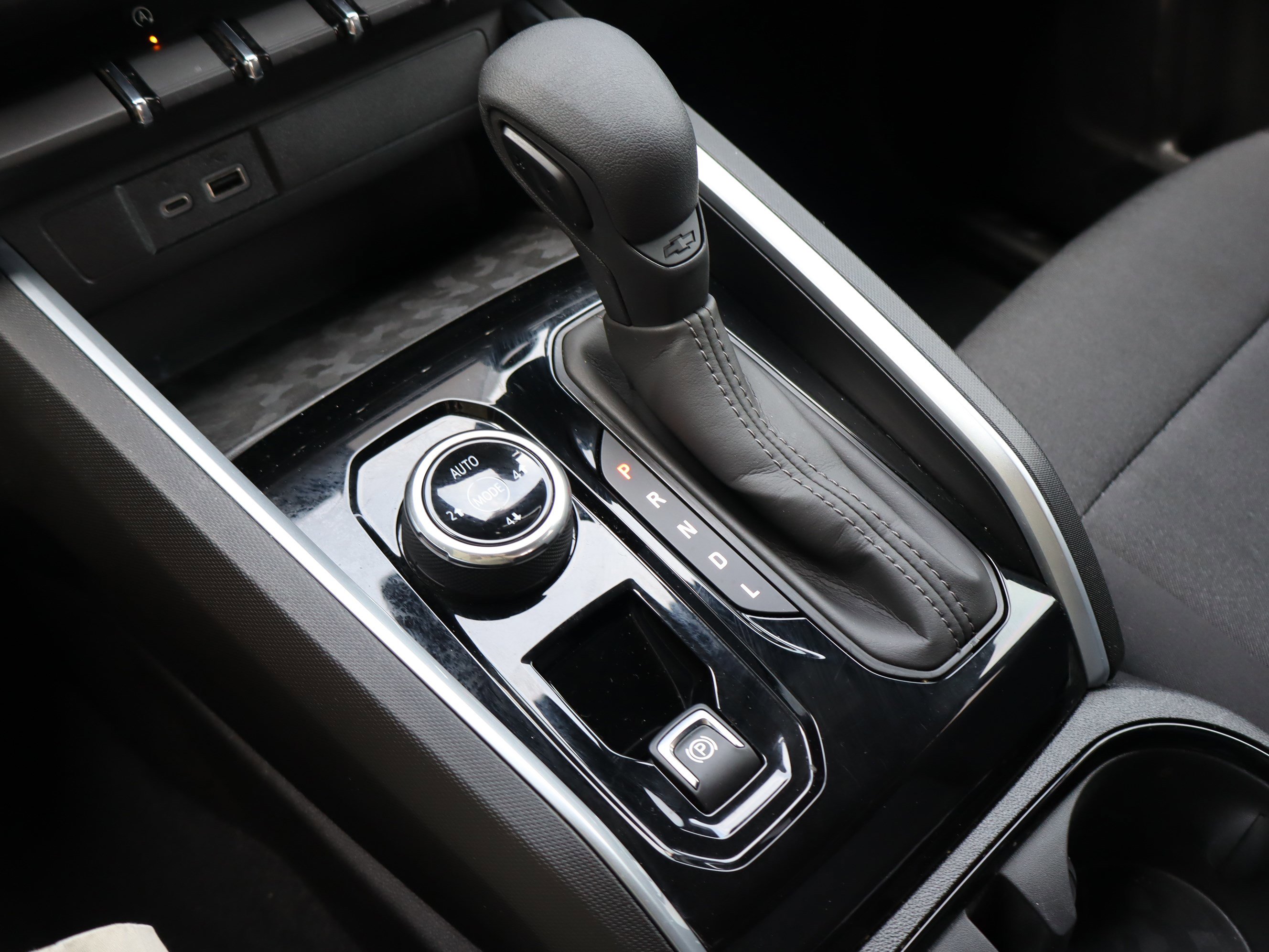 Certified 2023 Chevrolet Colorado Trail Boss w/ Technology Package image 29