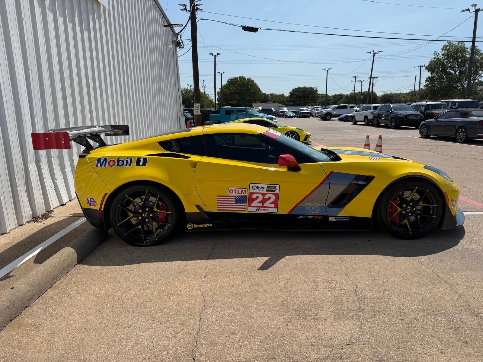 Used 2016 Chevrolet Corvette Z06 w/ 2LZ Preferred Equipment Group RWD image 8