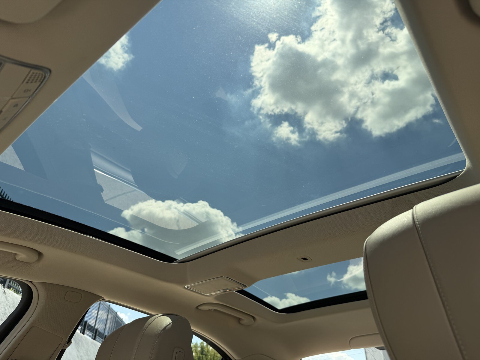 Used 2015 Mercedes-Benz S 550 Sedan image 31